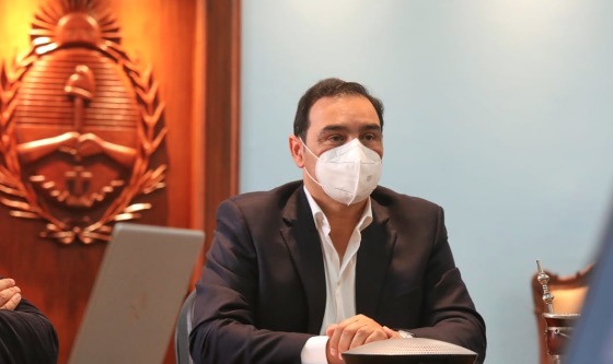 Valdés planteó ante Nación y gobernadores el desarrollo de la hidrovía Paraná-Paraguay