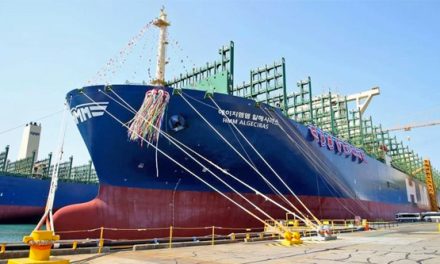 Entra en servicio el buque portacontenedores más grande del mundo