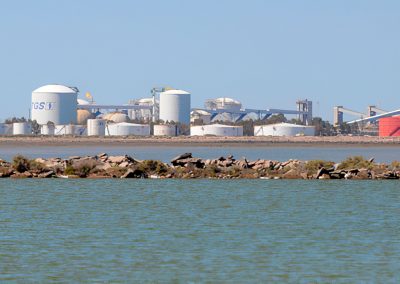 TGS y Excelerate Energy avanzan con su idea de hacer una planta de GNL en Bahía Blanca