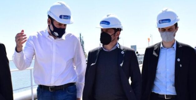 Kicillof visita por primera vez el Puerto de Bahía Blanca