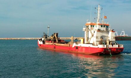 Firman convenio de $ 450 millones para dragar el Puerto Mar del Plata