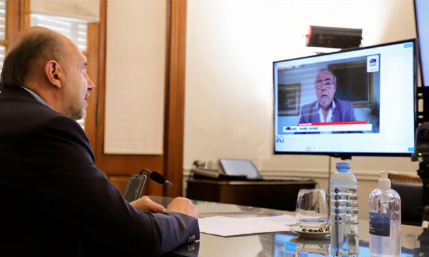 Perotti y Nación ratificaron la continuidad de la operación privada de la Hidrovía Paraná-Paraguay