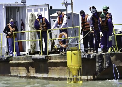 El Puerto de Bahia Blanca instaló una boya de monitoreo ambiental