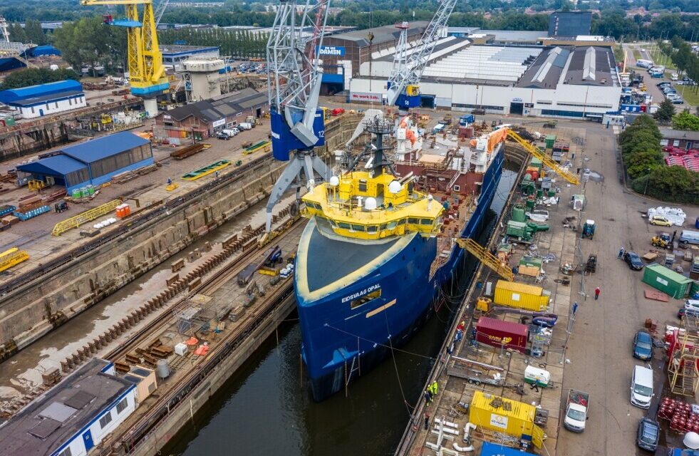 Damen convierte PSV en transportador de alimento para peces para Eidsvaag