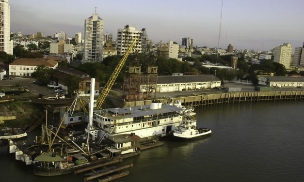 Puerto de Corrientes: El objetivo es que este sea el último puerto nacional con salida al mundo, sin tener que pasar por Rosario