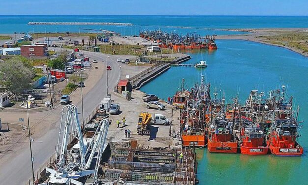 Recomendaciones de seguridad de la Prefectura con motivo de la apertura anticipada de la próxima temporada de pesca del calamar