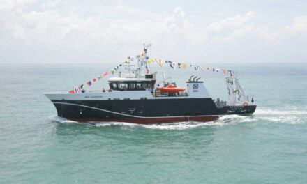 Arribó al puerto de Mar del Plata nuevo buque oceanográfico de investigación pesquera