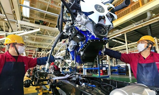 La industria creció 4,3% en septiembre respecto de agosto y 3,4% interanual