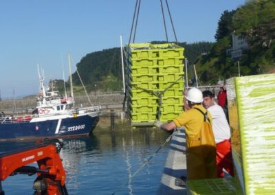 España amplía la lista de puertos para el control fronterizo de buques pesqueros