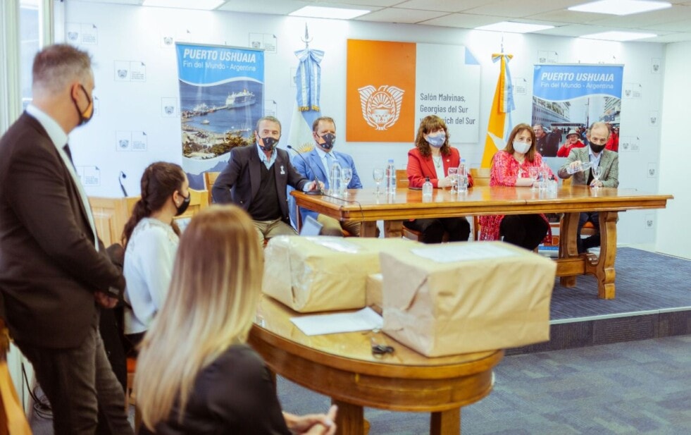 Ampliación del Puerto Ushuaia: Tres empresas presentaron ofertas