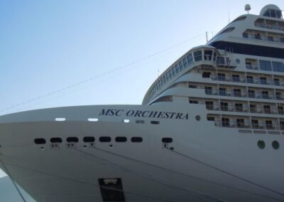 MSC retrasa temporada de cruceros en Sudáfrica tras aparición de nueva cepa Covid