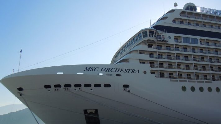 MSC retrasa temporada de cruceros en Sudáfrica tras aparición de nueva cepa Covid