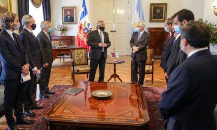 Argentina firmó con Chile proyecto de cable submarino de ARSAT