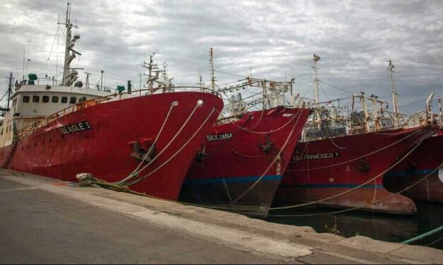 Firman de un renovado convenio colectivo de trabajo que rige la actividad para Capitanes, Pilotos y Patrones de Pesca
