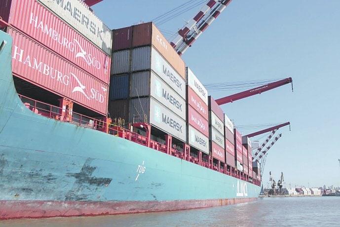 El comercio exterior en Latinoamérica cae un 13%; China evita que sea mayor
