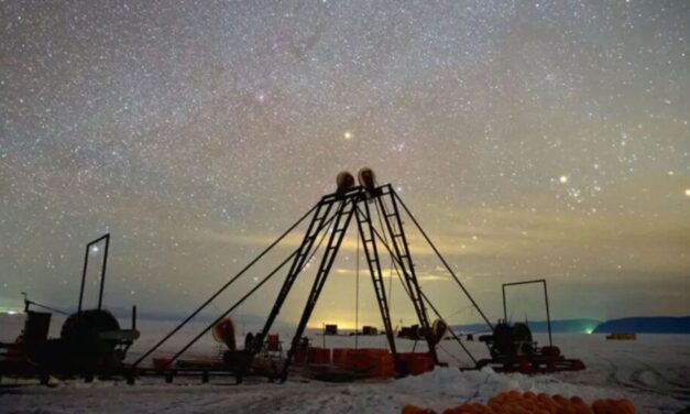 Rusia inauguró uno de los mayores telescopios submarinos del mundo