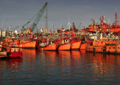En el Segundo día de paro de pesqueros y marítimos, condenan un atentado a su sede gremial