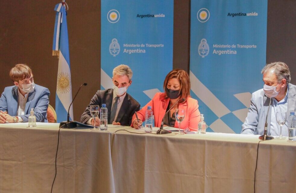 Meoni anunció 7 nuevas terminales de ómnibus para Río Negro