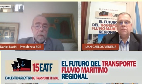 La preocupación por el futuro de la hidrovia se expresó en el inicio del Encuentro de Transporte Fluvial