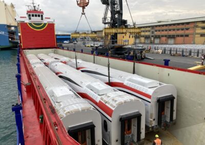 TMH entrega el coche de pasajeros no 300 a los ferrocarriles nacionales de Egipto