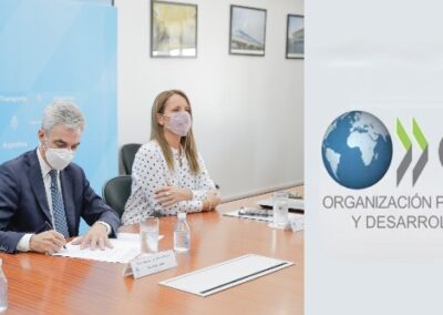 Meoni firmó acuerdo de cooperación con la OCDE para garantizar transparencia de la licitación del proyecto hidrovía Paraná- Paraguay