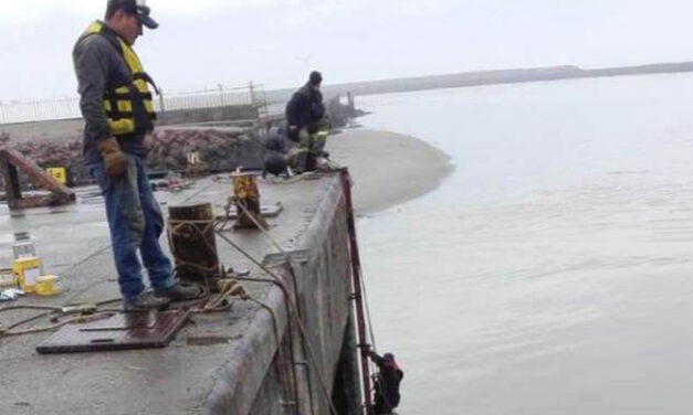 Mejoras en las defensas del muelle pesquero de Puerto Rawson