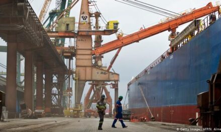 Brasil introduce medidas específicas para enfrentar covid-19 en puertos y barcos