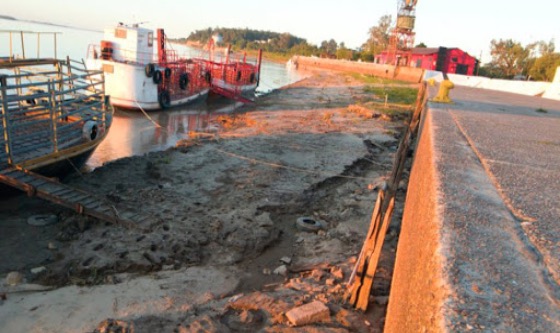 Ante bajante del río Paraná el gobierno acuerda con Brasil operar para que aumente el caudal del río