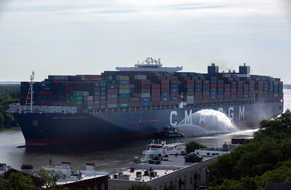 El puerto de Savannah recibió un buque de 16000 TEU, el mas grande de su historia