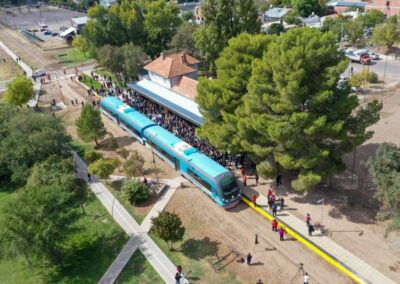 Se realizó la apertura de ofertas para la construcción de los apeaderos del Tren Del Valle