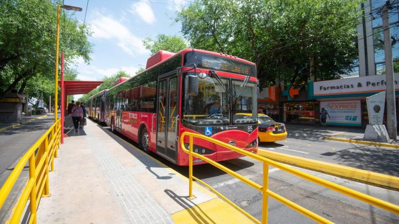 El ministro Guerrera y De Mendiguren avanzan en proyectos que faciliten el recambio de flota de ómnibus y la construcción de nodos logísticos