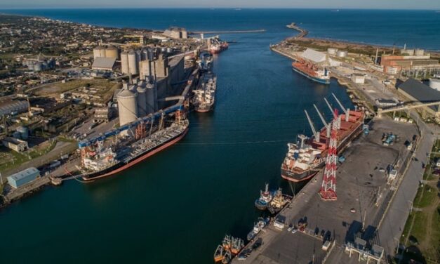 Puerto Quequén realiza 17 embarques en una semana