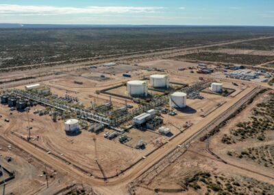 Shell puso en marcha una nueva planta de procesamiento de petróleo en Vaca Muerta