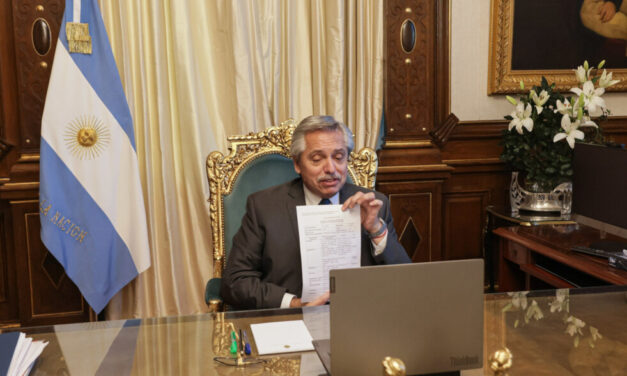 Sputnik V: El Instituto Gamaleya aprobó el primer lote de dosis producidas en la Argentina
