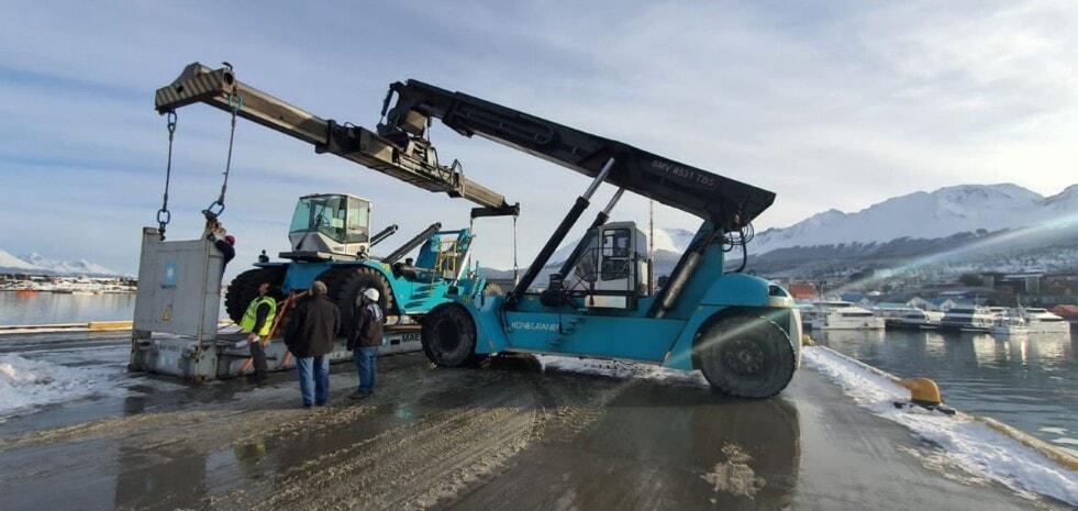 Tierra de Fuego: la Dirección de Puertos adquirió una nueva containera
