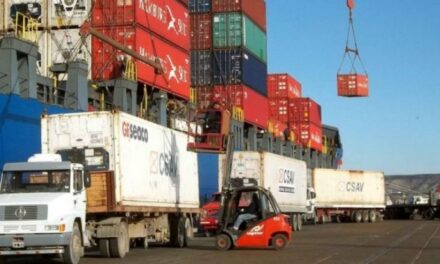 Paro de 48 horas en SENASA amenaza con paralizar las exportaciones