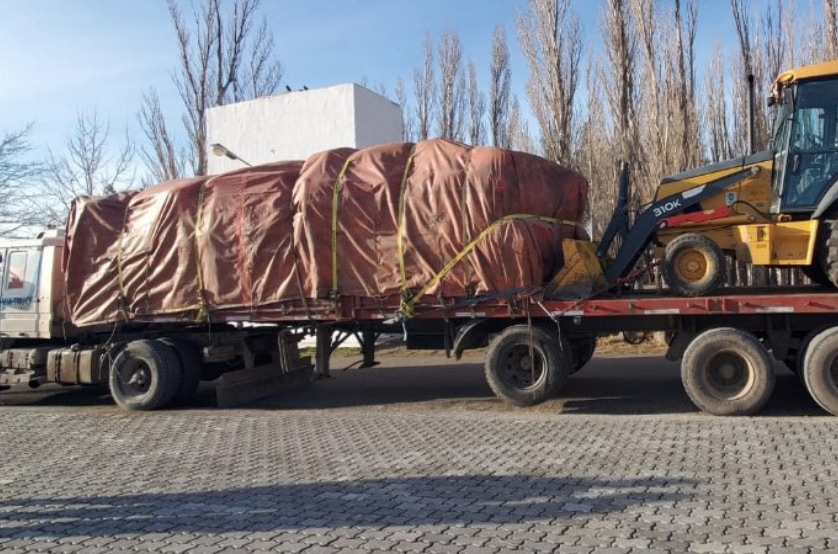 Detienen a un camión que intentaba pasar A Chile con mercadería oculta  valuada en más de 51 millones