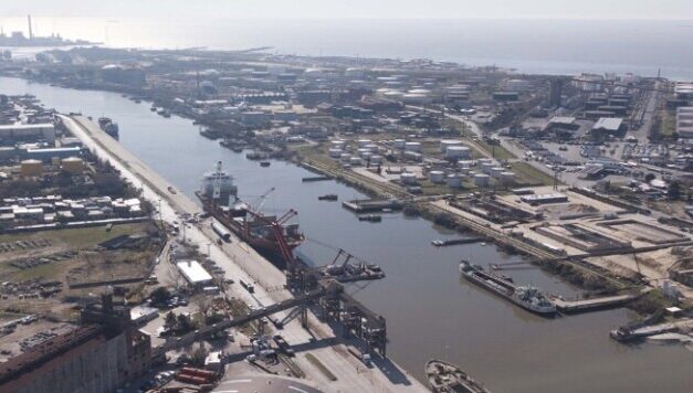 Puerto de Dock Sud con un balance positivo en primer semestre