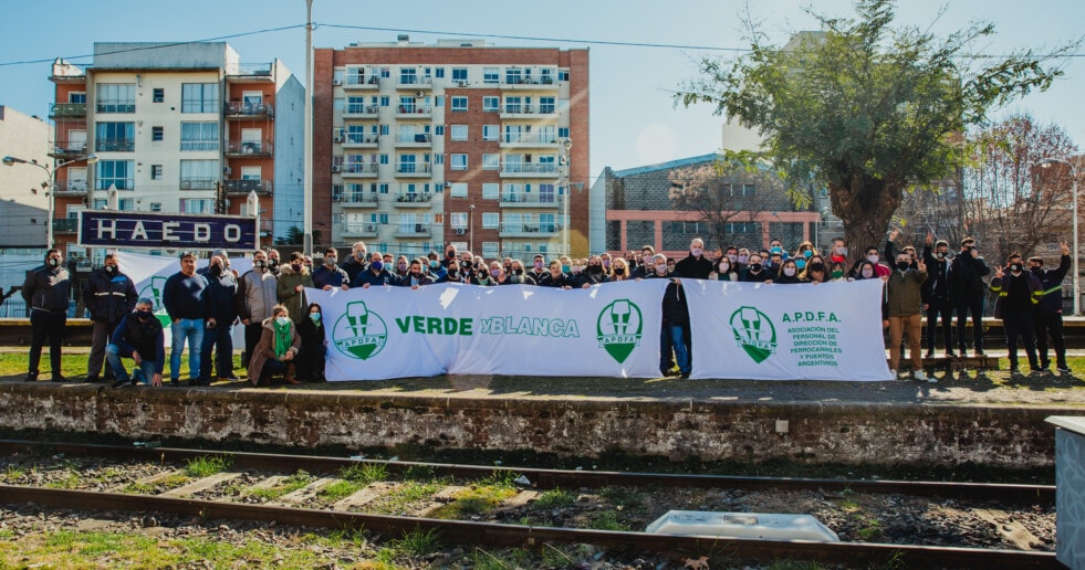 APDFA: se presentó la agrupación Verde y Blanca