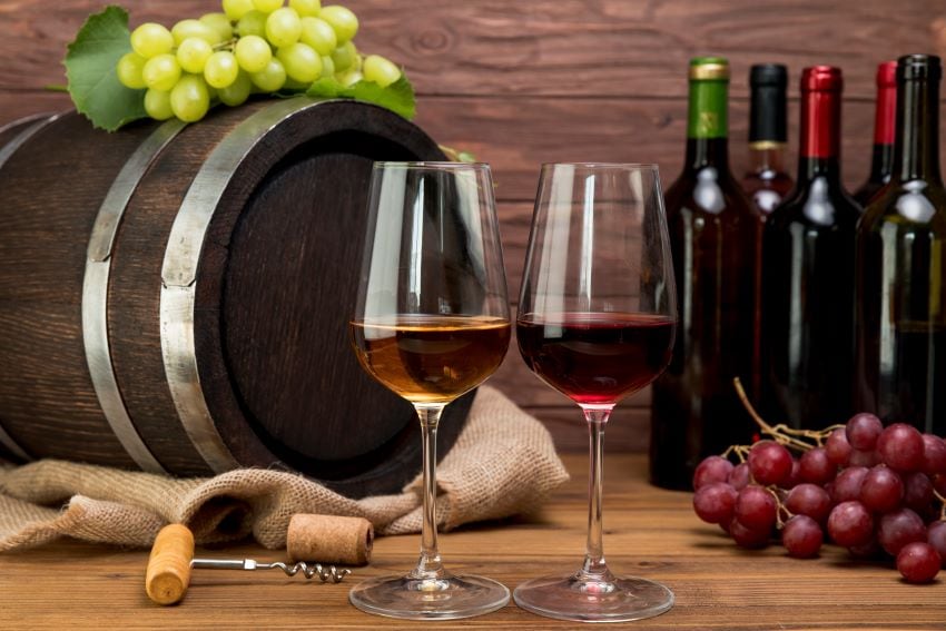 Las exportaciones de vino fraccionado aumentaron y las de vino a granel disminuyeron