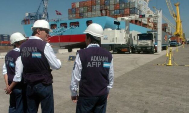 Los Despachantes de Aduana van por un estatuto más federal y participativo