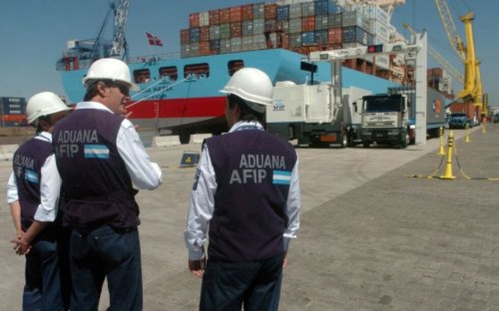 Los Despachantes de Aduana van por un estatuto más federal y participativo