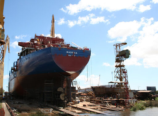 Destacan el rol de la industria naval como generadora de mano de obra
