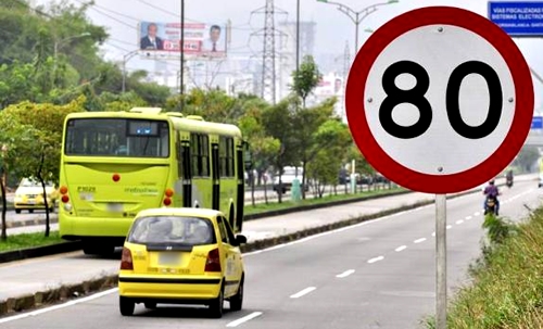 Exceso de velocidad e infracciones de choferes arriba del 50%