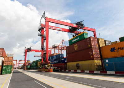 Kalmar firma acuerdo con Dublin Ferryport Terminals (DFT)