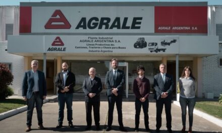 La JST firmó un convenio de cooperación técnica con Agrale