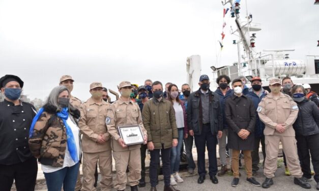 Reconocimiento al personal de Prefectura por su labor a bordo del BIP “Mar Argentino