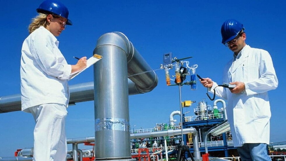 El sector químico y petroquímico registra caídas en producción y ventas locales, pero con crecimiento en las exportaciones
