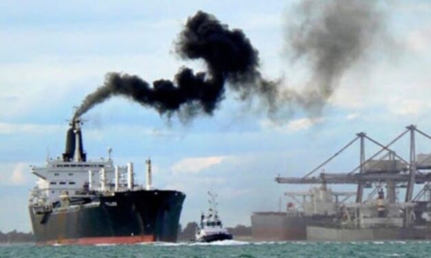La Cámara Internacional de  Buques e Intercargo propusieron un impuesto global sobre las emisiones de carbono de los  barcos