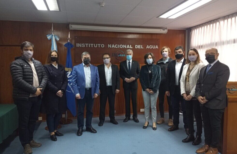 Encuentro entre el Instituto Universitario de Seguridad Marítima y el INA